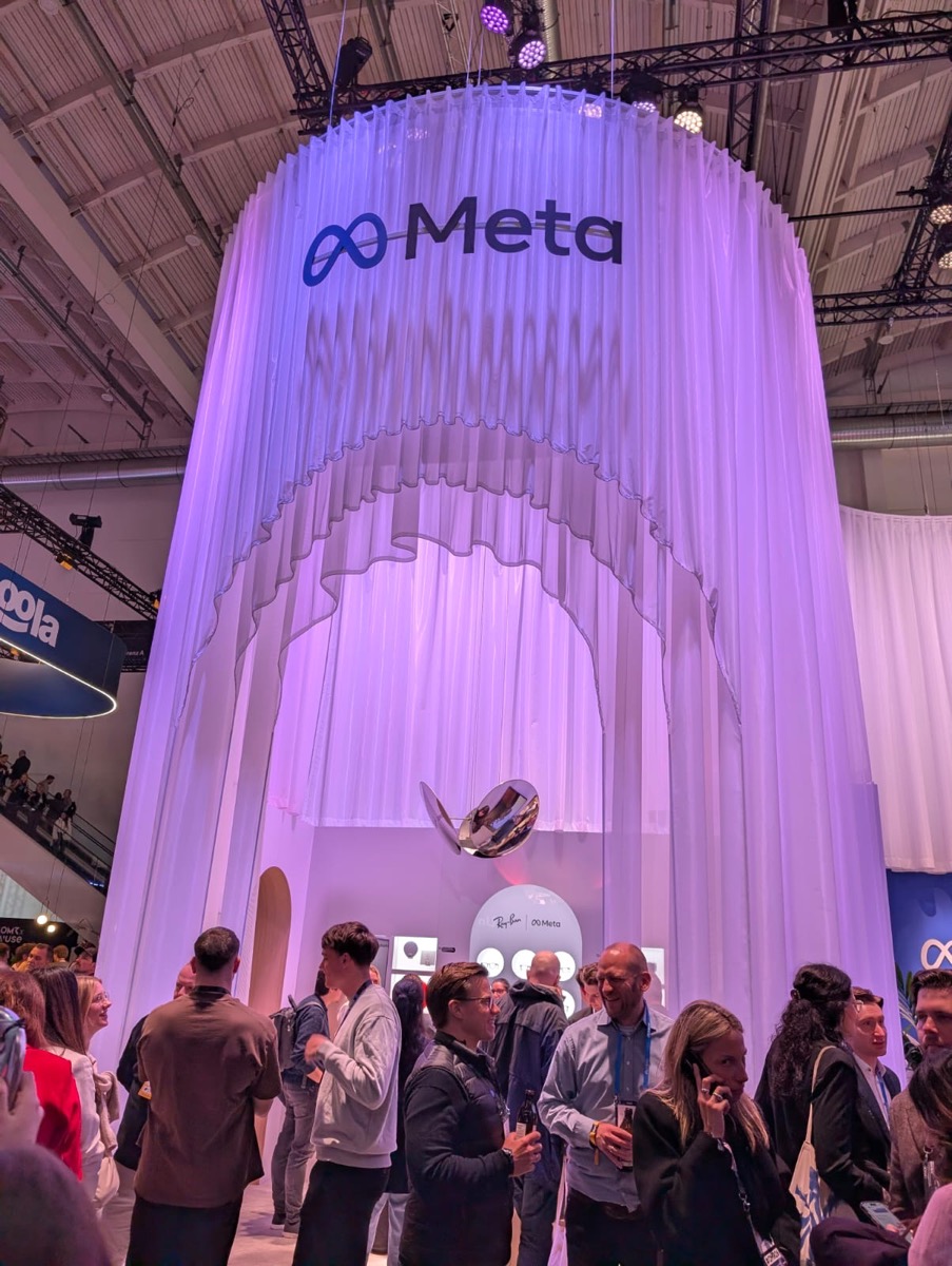 Meta booth with Ray-Ban display
